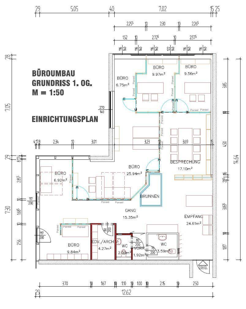 Detaillierter Grundriss des 1. Obergeschosses mit Büros, Besprechungsraum und Sanitäranlagen.