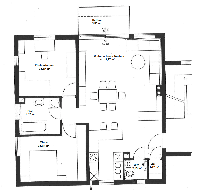 Grundriss der Wohnung mit drei Zimmern, offenem Wohnbereich und Balkon.