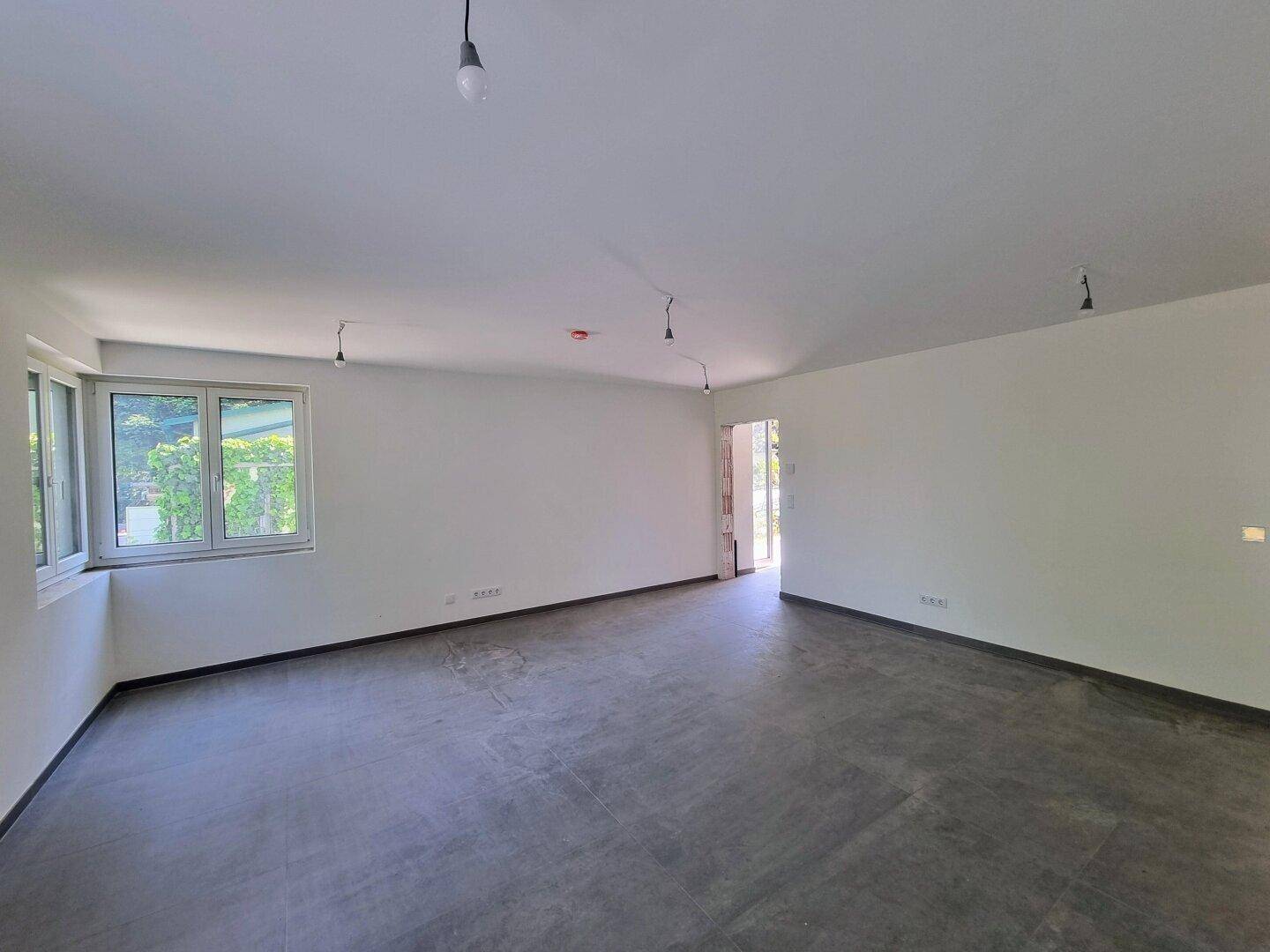Büro-/Praxisfläche