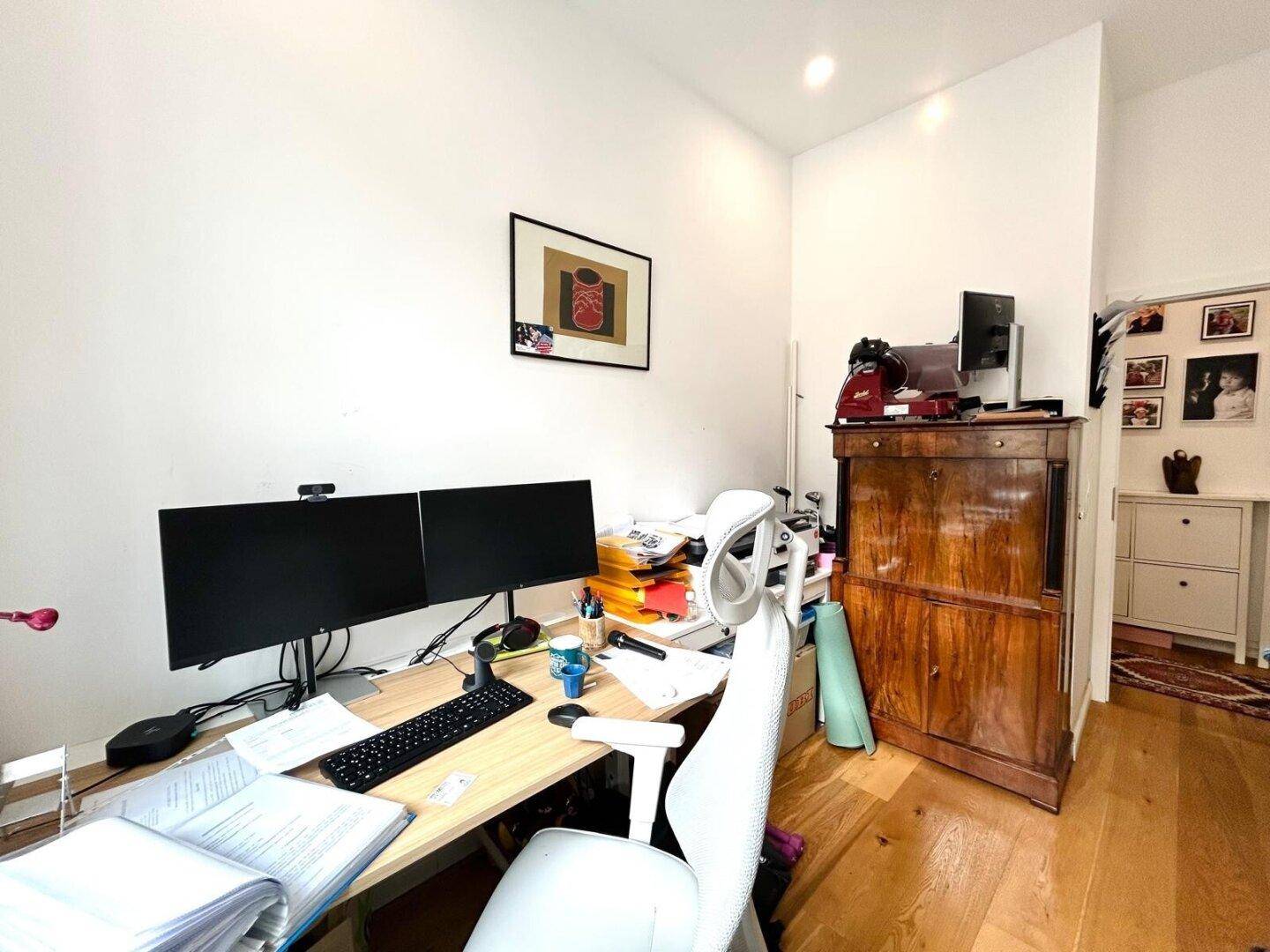 Zimmer (Büro)