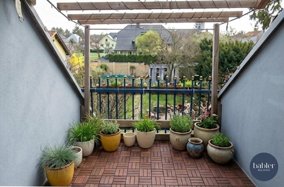 Großzügiges Wohnhaus mit zwei Wohneinheiten, idyllischem Garten und Pool in Ruhelage von Trumau | ca. 237 m² Nutzfläche - Ansicht 5