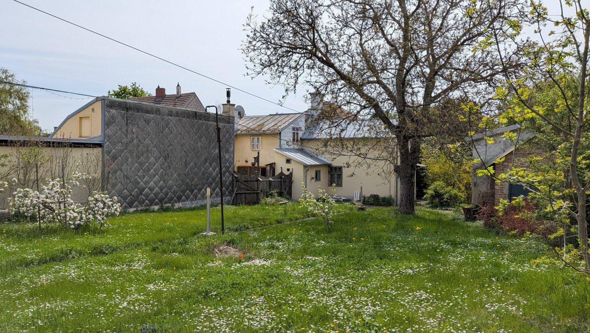 Sonniges Grundstück in exklusiver, ruhiger Wohnlage von Perchtoldsdorf – další