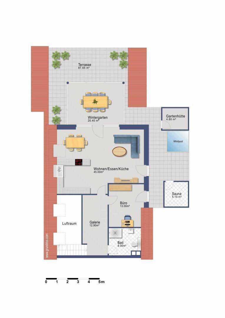 Großzügiger Grundriss mit offenem Wohnbereich, Wintergarten, weitläufiger Terrasse, Sauna und Whirlpool.