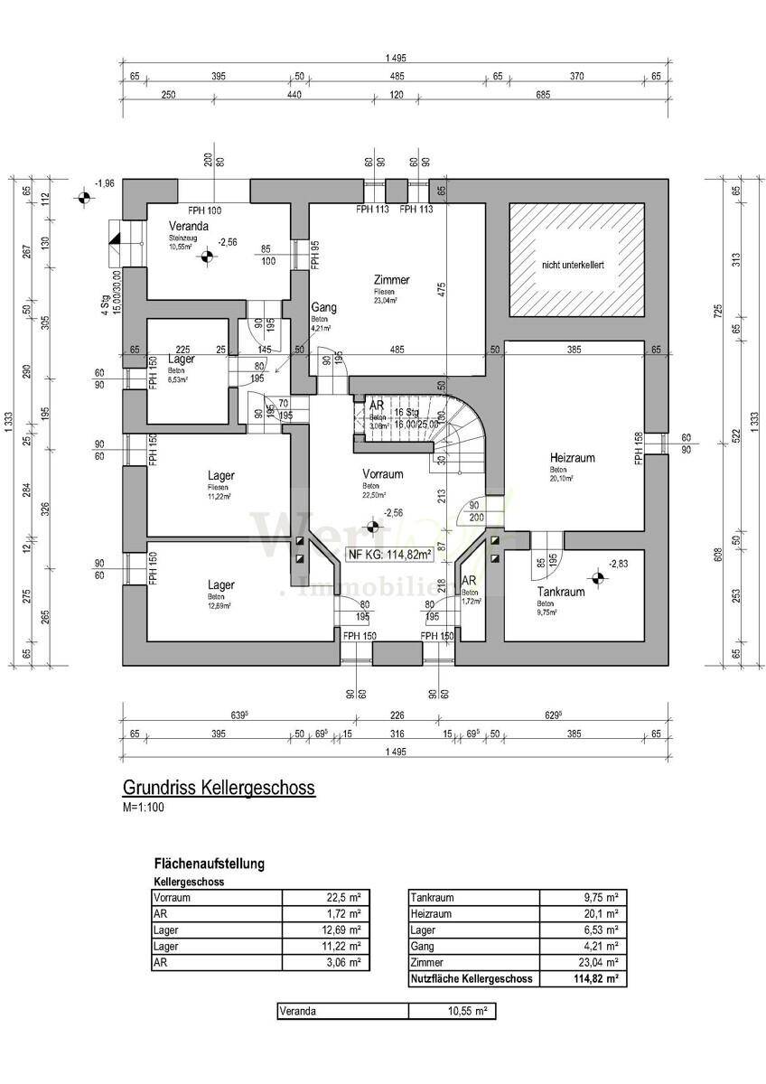 Grundriss des Kellergeschosses mit Lagerräumen, Heizraum, Tankraum und einer kleinen Veranda.