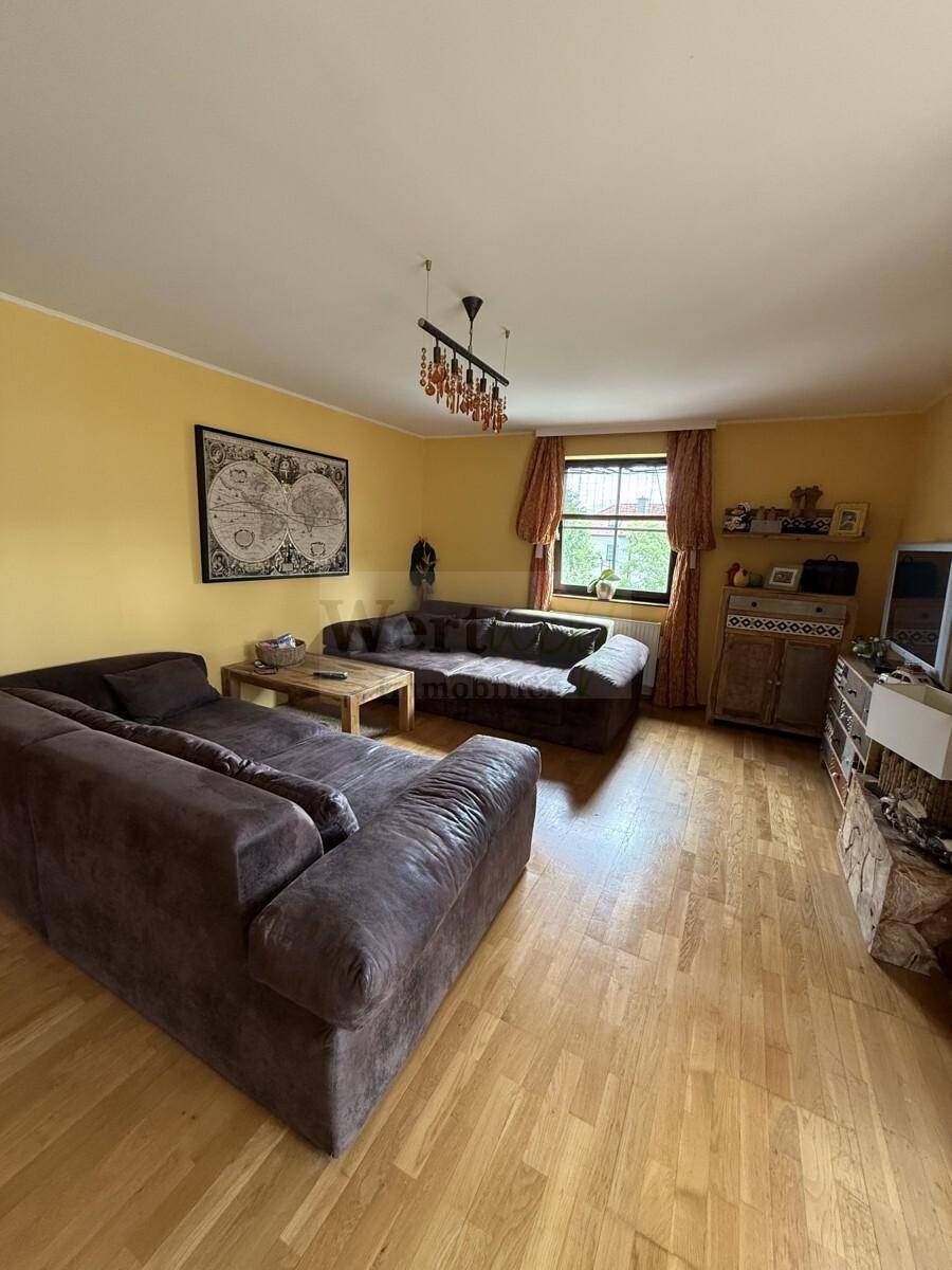 OG - Wohnzimmer