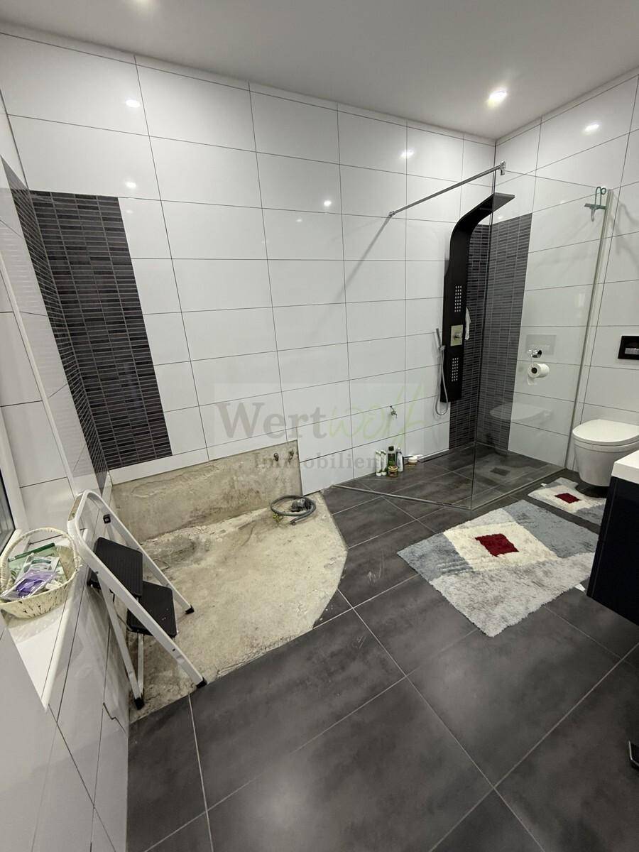 Badezimmer 2