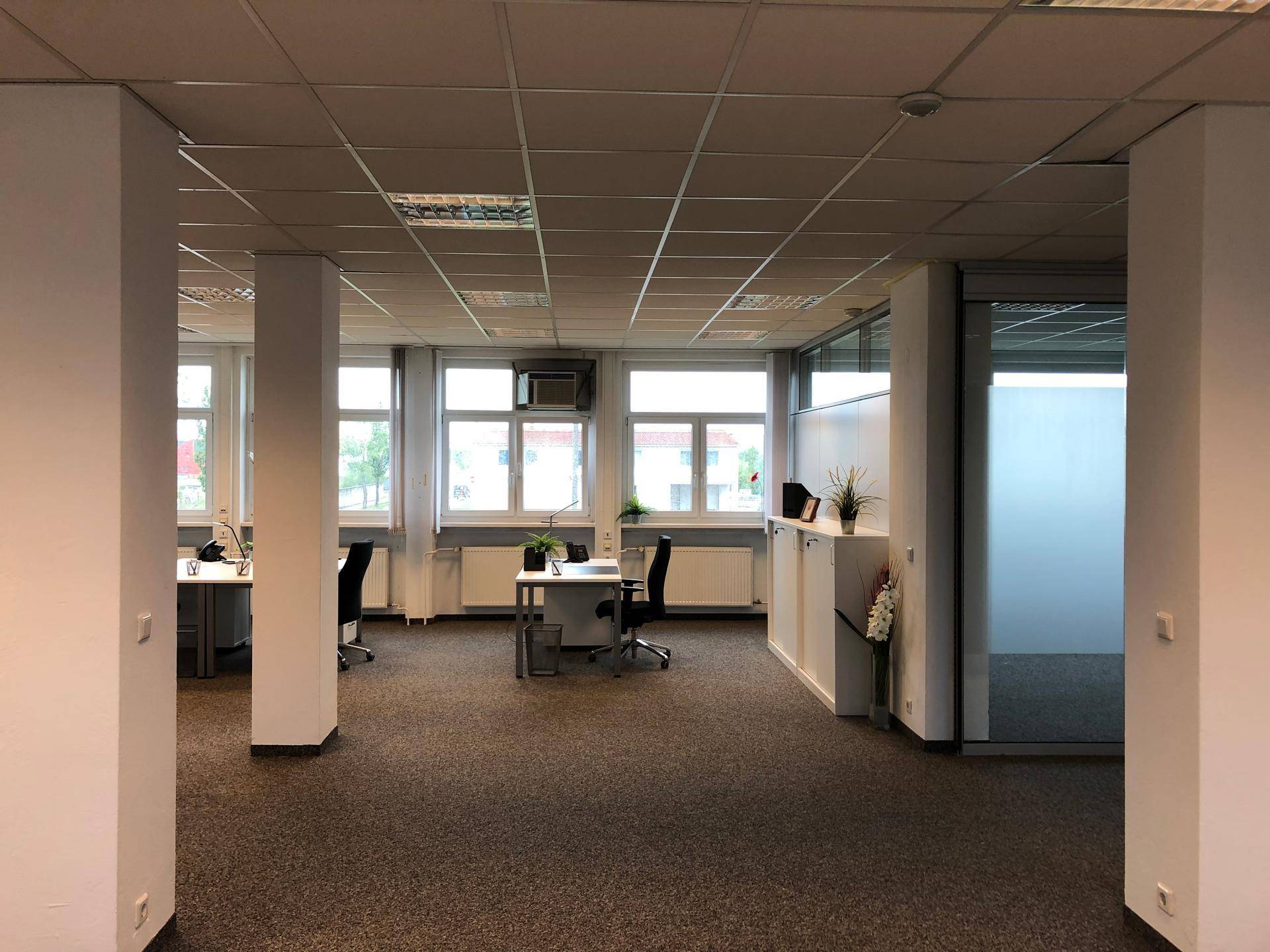 920m² Topmoderne, zertifizierte Schulungs- und Weiterbildungsräume in Wiener Neustadt – pohled 5