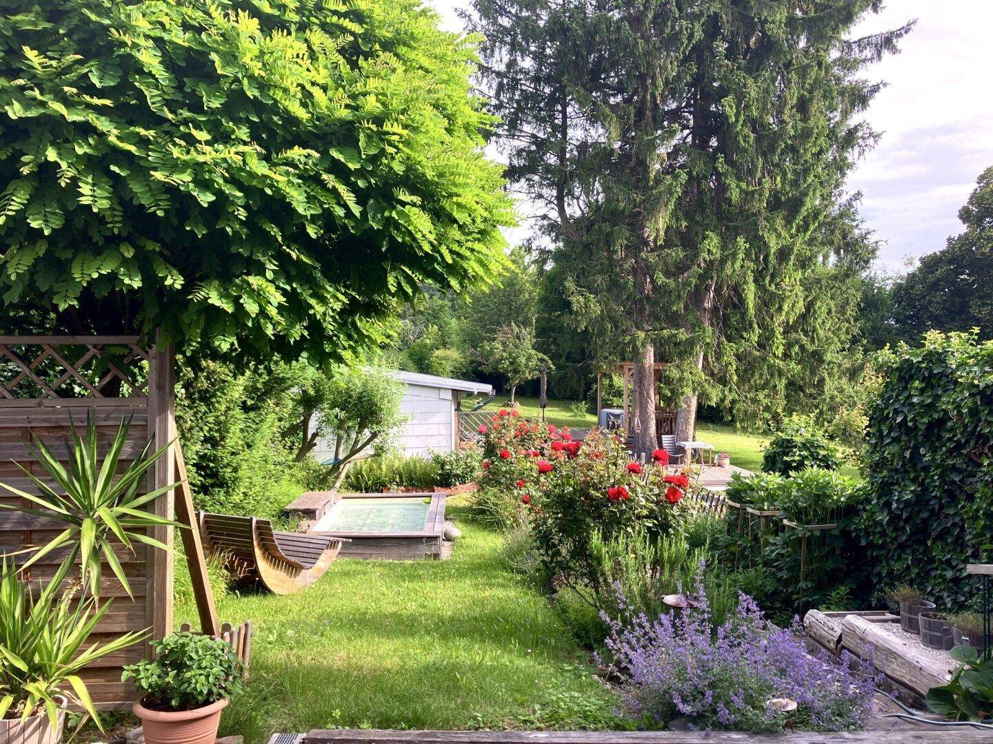 EINZIGARTIGES LIEBHABEROBJEKT! Entzückendes, generalsaniertes "Winzerhaus" am Gießhübl mit traumhaftem Garten, Carport, Wintergarten, Terrasse, Weinkeller, Gartenhaus (um 95 m² erweiterbar), Salettl, uvm. - Widok 4