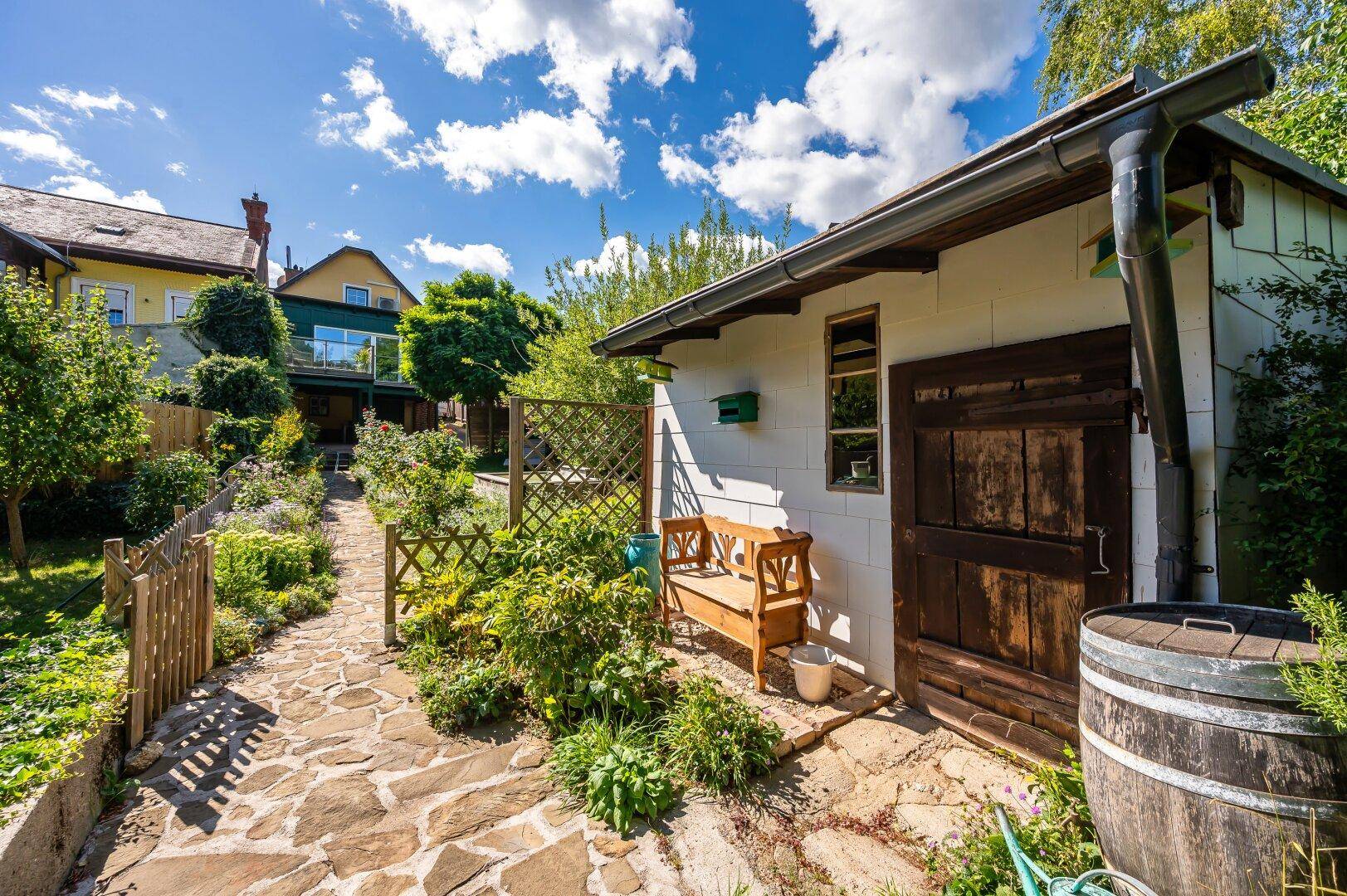 Gartenhaus/Werkstatt auf 95 m² ausbaubar