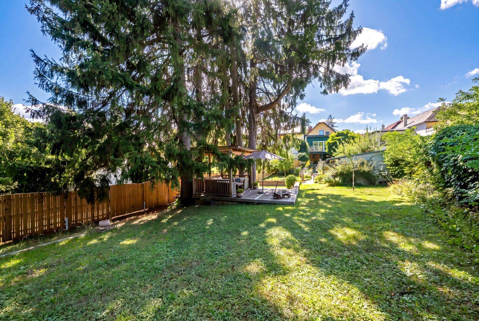generalsaniertes Winzerhaus mit herrlichem, ebenem Garten