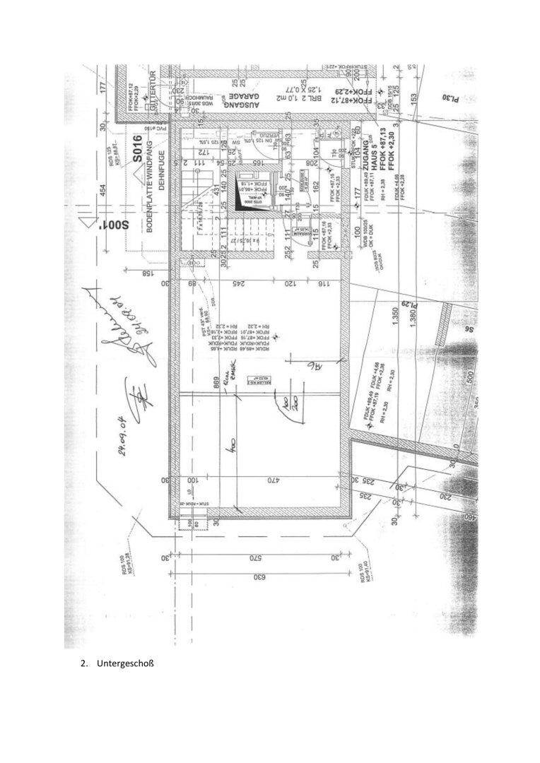 Grundriss des zweiten Untergeschosses mit zusätzlichen Kellerräumen und Zugang.
