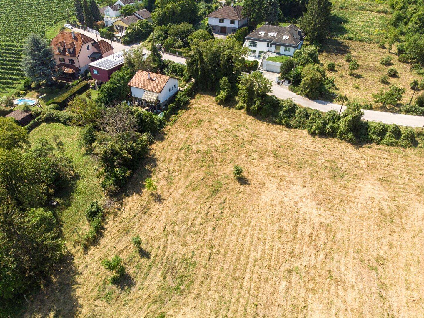 Großartiges Grundstück mit Baubewilligung in Ruhelage, Nähe Ölberg - Ansicht 3