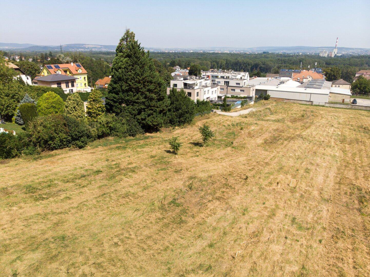 Großartiges Grundstück mit Baubewilligung in Ruhelage, Nähe Ölberg - Mehr
