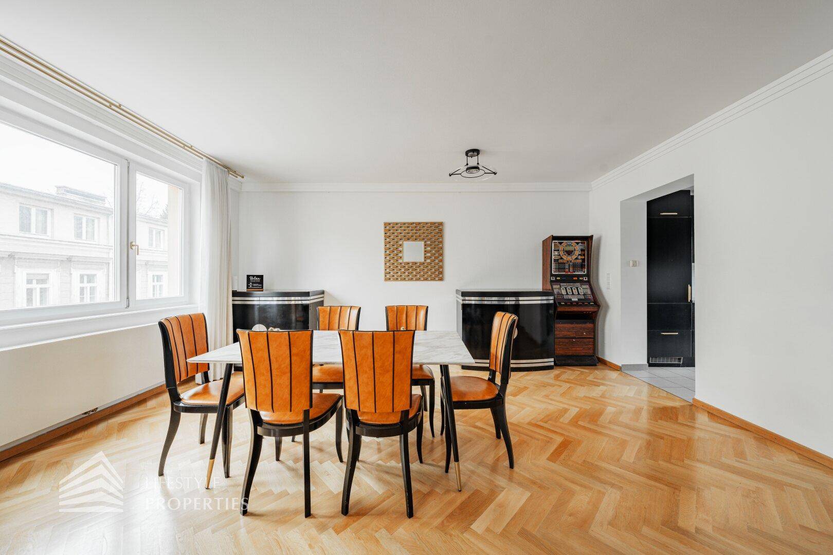 Vollsaniertes Haus mit 4 Einheiten und Rohdachboden, Nähe Sternwartepark - Ansicht 5
