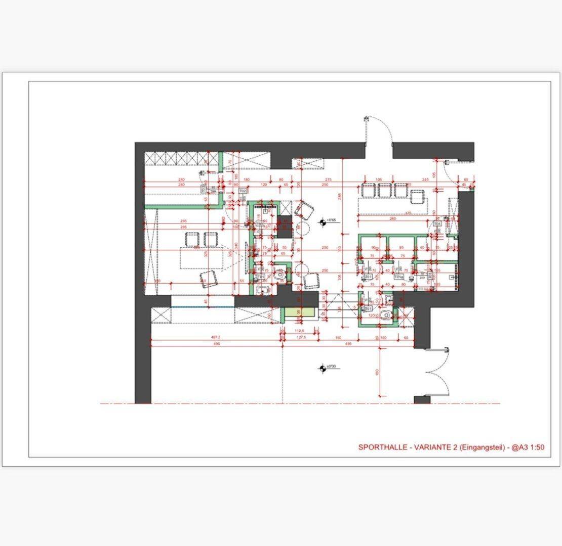 Technischer Grundriss mit Bemaßungen und detaillierter Raumplanung, zeigt die Aufteilung der Bereiche.