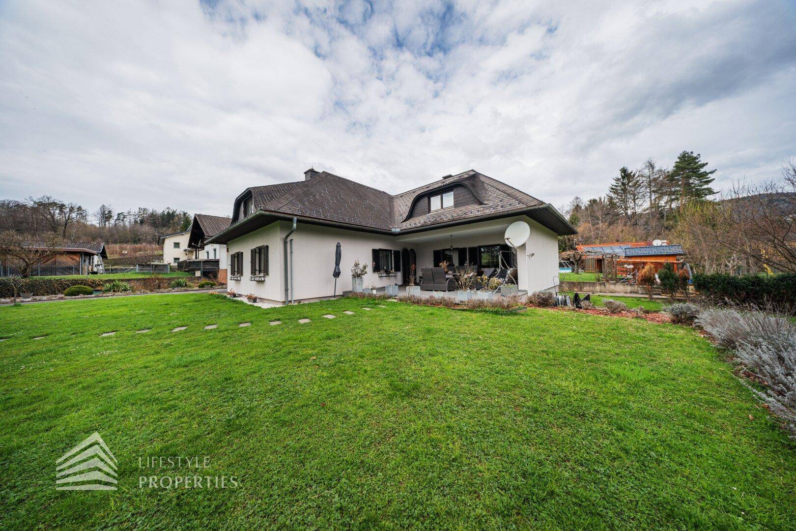 Luxus Landhausvilla in Thal bei Graz - Mehr