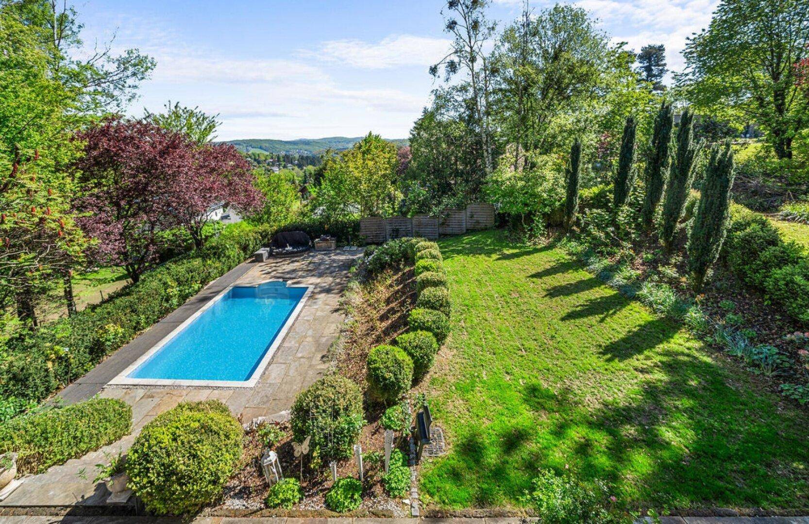 Wunderschöne Villa mit Pool und weitläufigem Grundstück, Nähe Pressbaum by Lifestyle Properties