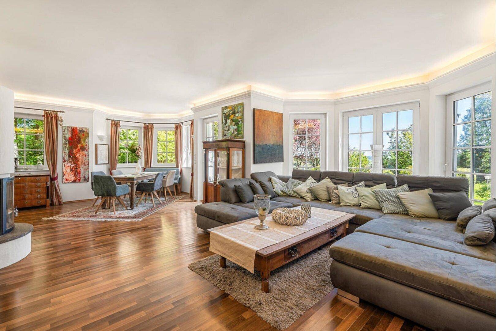 Wunderschöne Villa mit Pool und weitläufigem Grundstück, Nähe Pressbaum by Lifestyle Properties