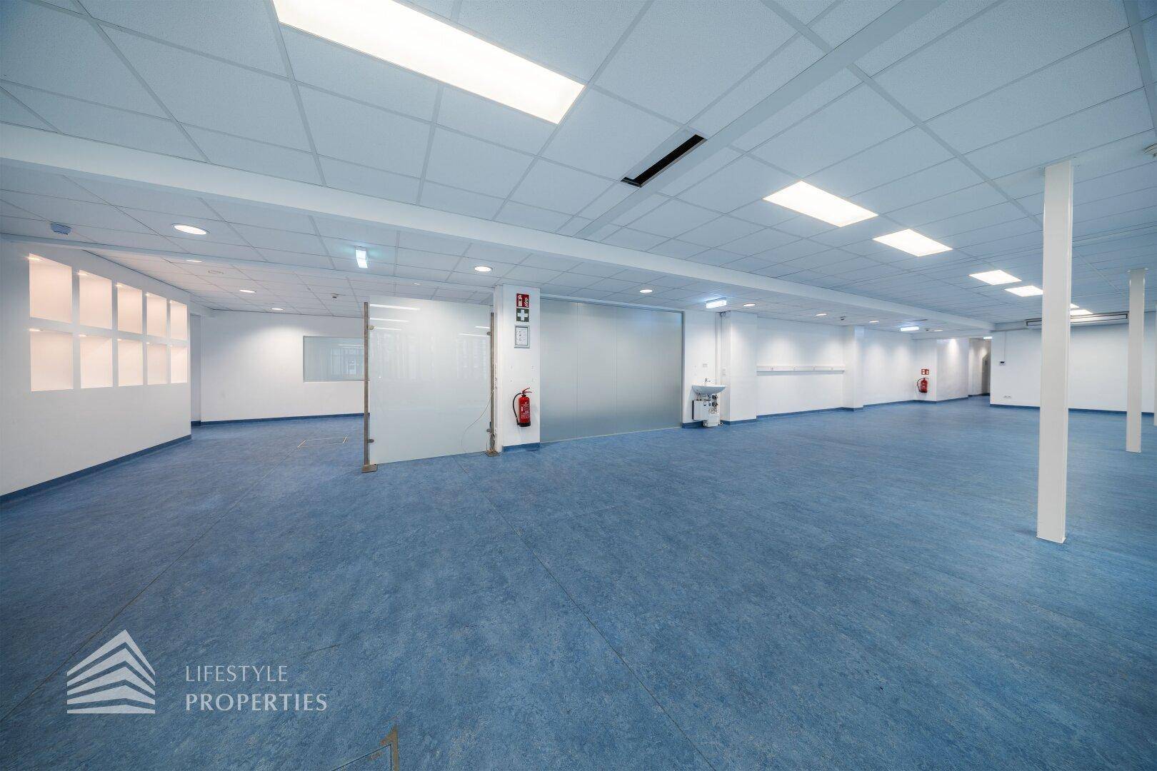 Modernes 5-Zimmer Büro in optimaler Lage! Nähe Schwarzenbergplatz – pohled 6
