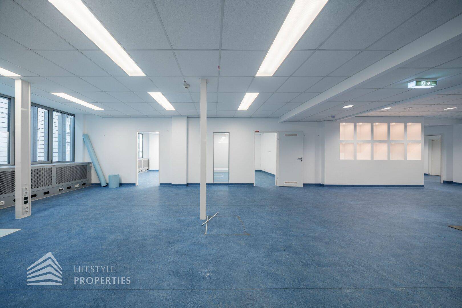 Modernes 5-Zimmer Büro in optimaler Lage! Nähe Schwarzenbergplatz – další