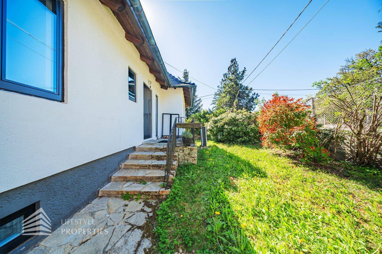 Traumhaftes Einfamilienhaus mit Gartenparadies - Ansicht 4