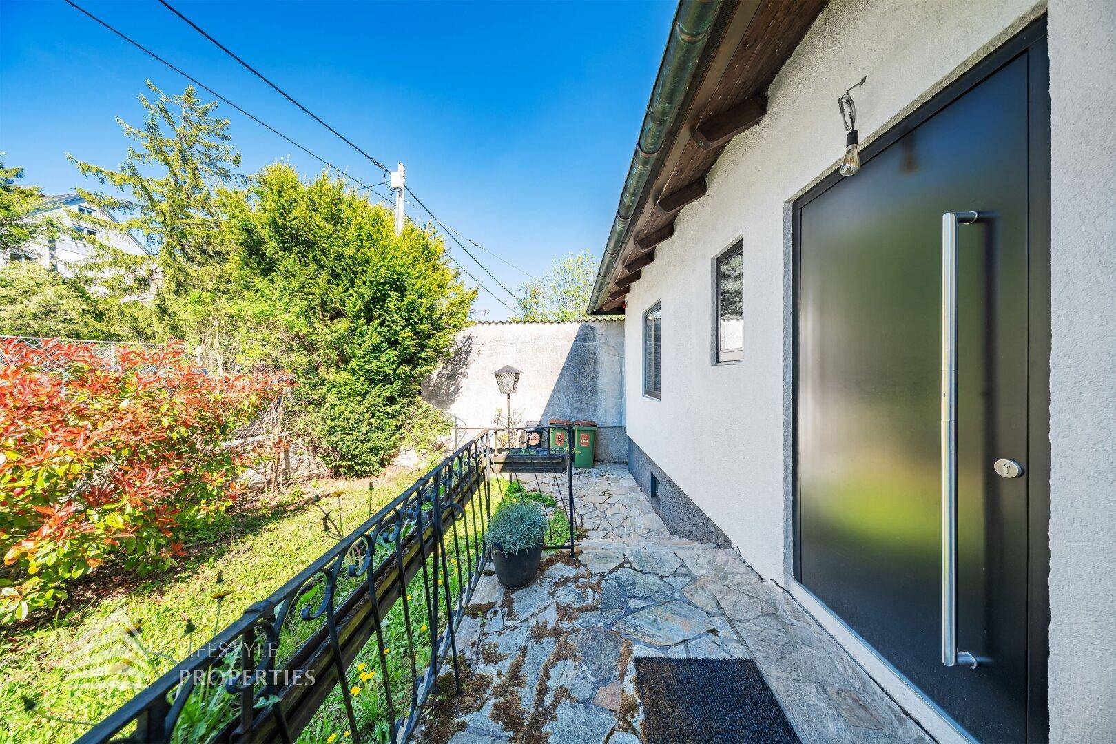 Traumhaftes Einfamilienhaus mit Gartenparadies - Ansicht 6
