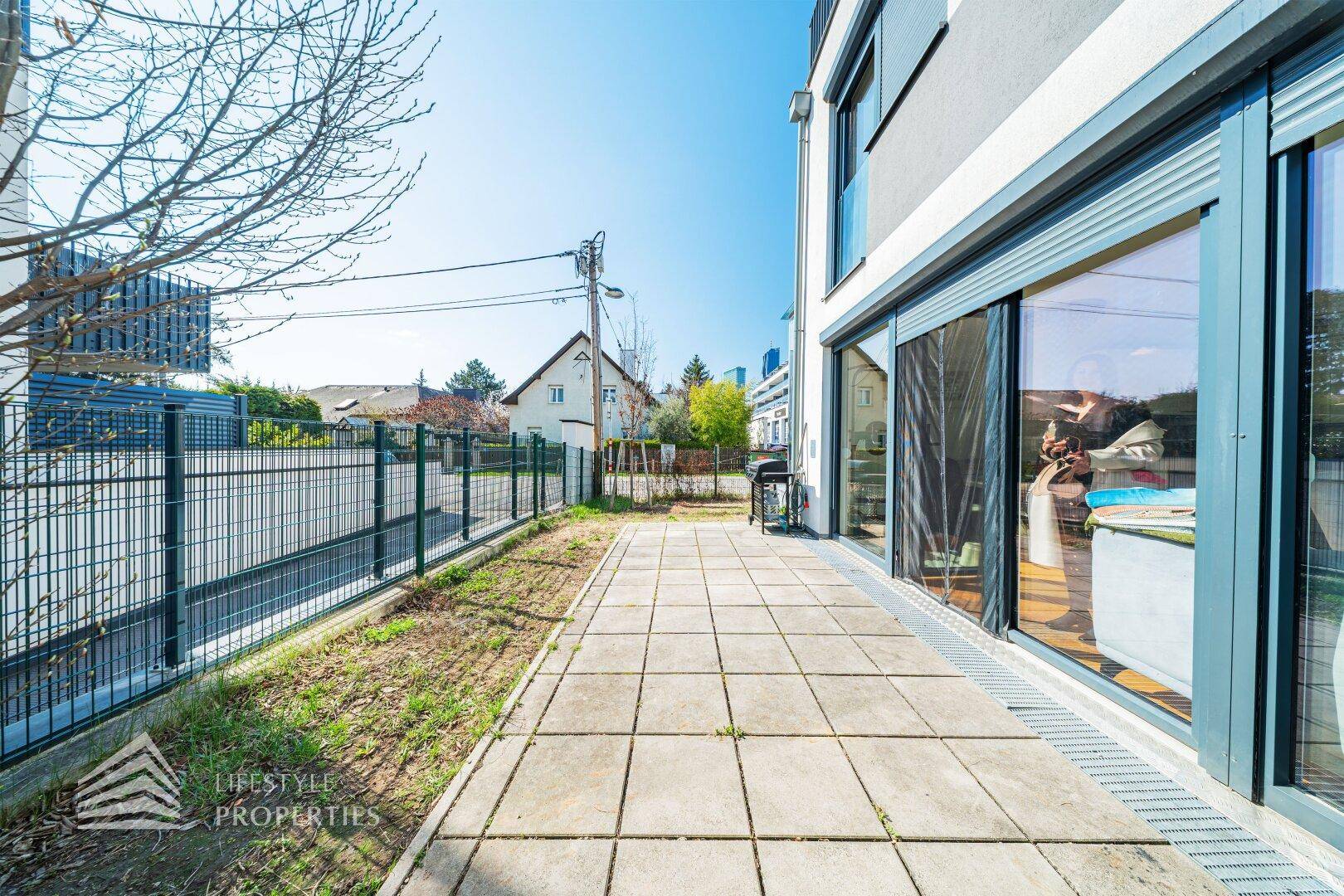 Modernes Townhouse nahe der UNO-City - Urbanes Wohnen mit Gartenidylle – pohled 5