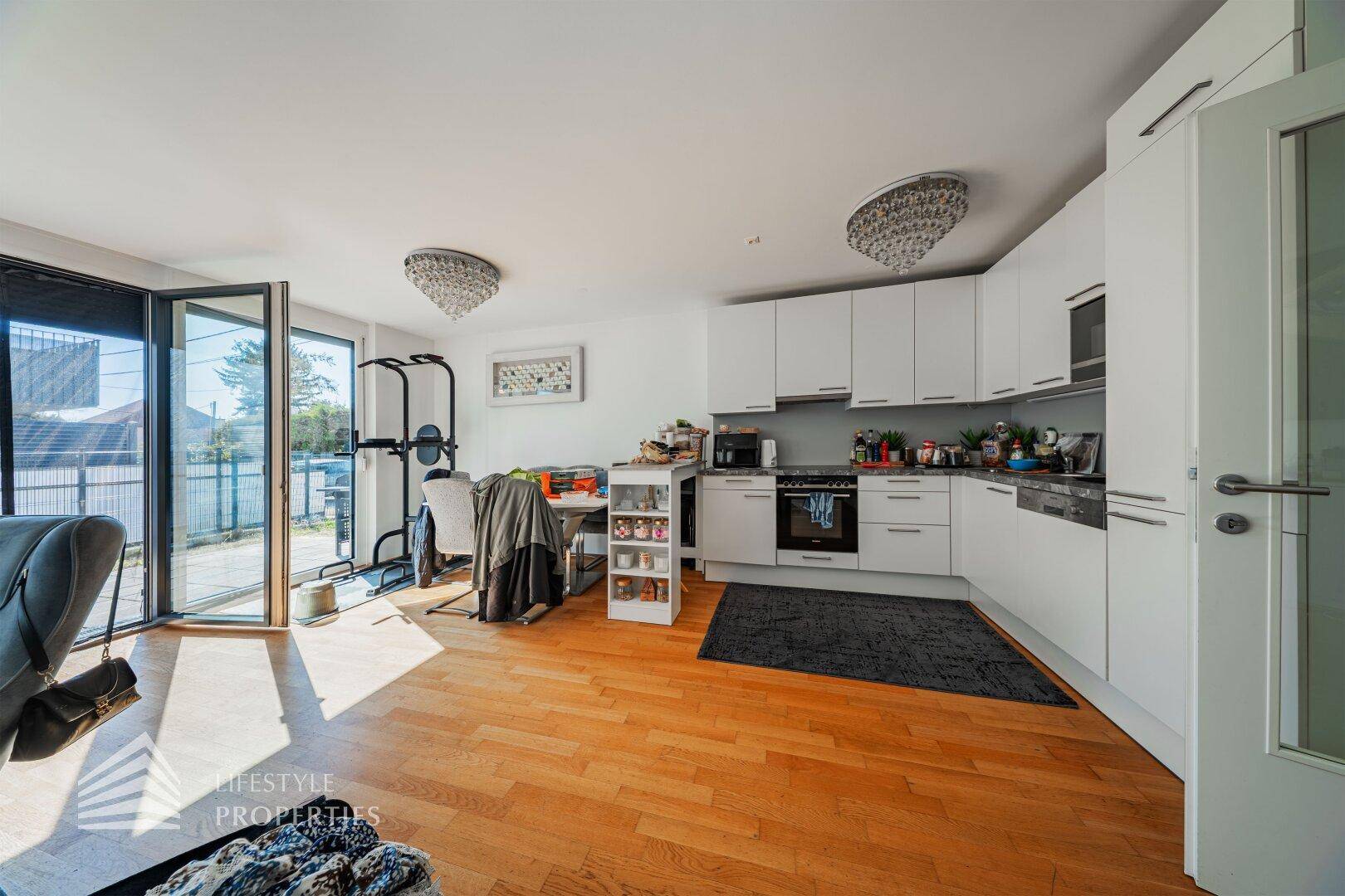 Modernes Townhouse nahe der UNO-City - Urbanes Wohnen mit Gartenidylle – pohled 4