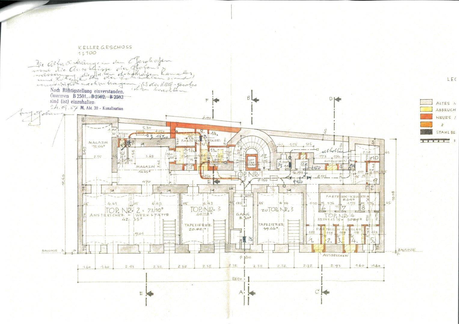 Grundriss des Kellergeschosses mit verschiedenen Räumen und technischen Installationen, handbeschriftet für Details.