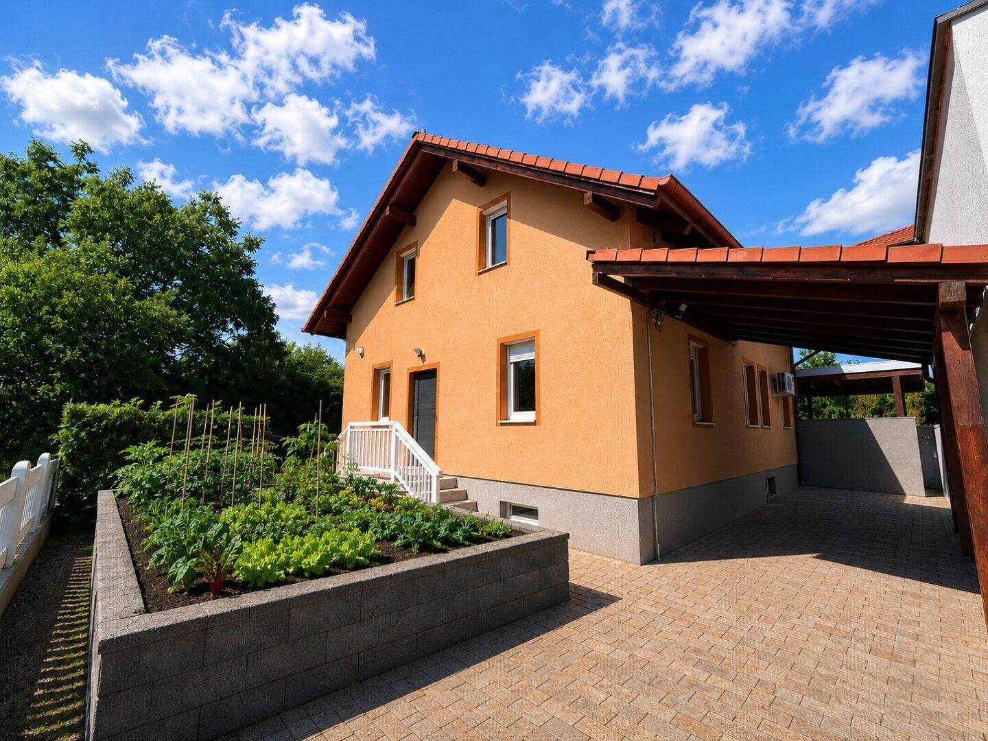Bruckneudorf - Exklusives Familienparadies mit Wellnessoase &amp; Männerrefugium - Ansicht 2