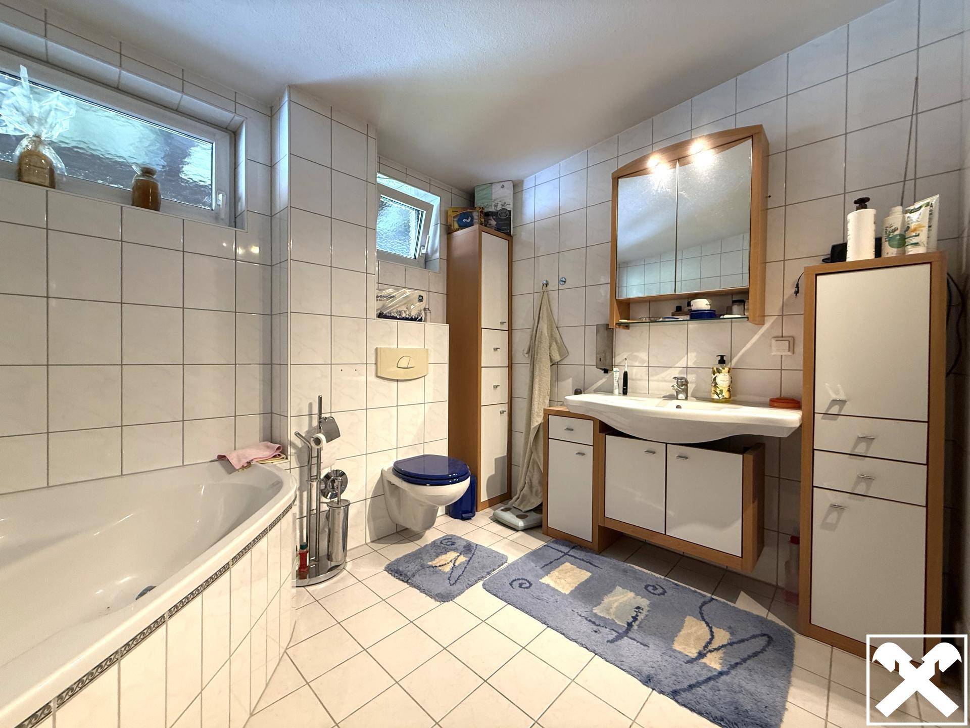 Badezimmer Ansicht 1