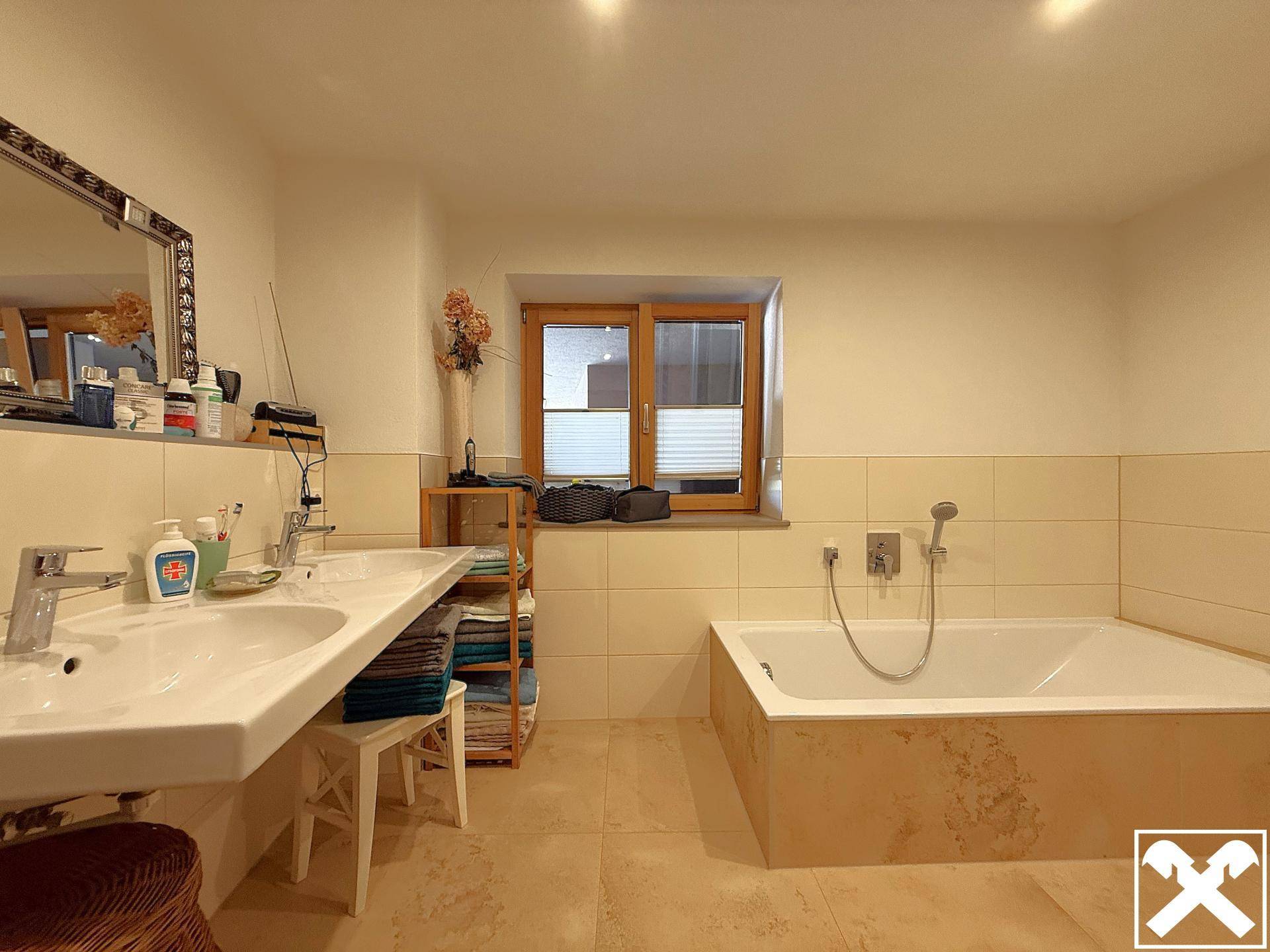 Badezimmer OG Ansicht West
