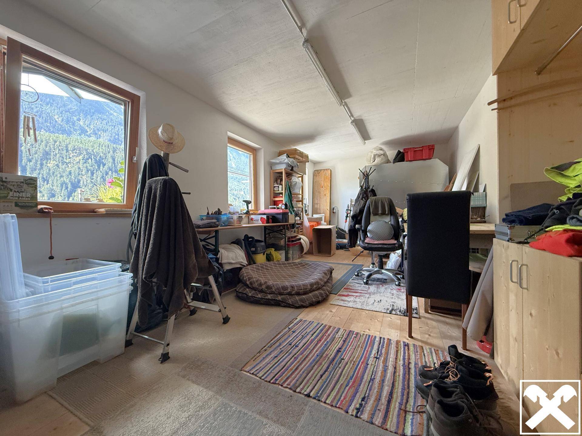 Zimmer 2 OG