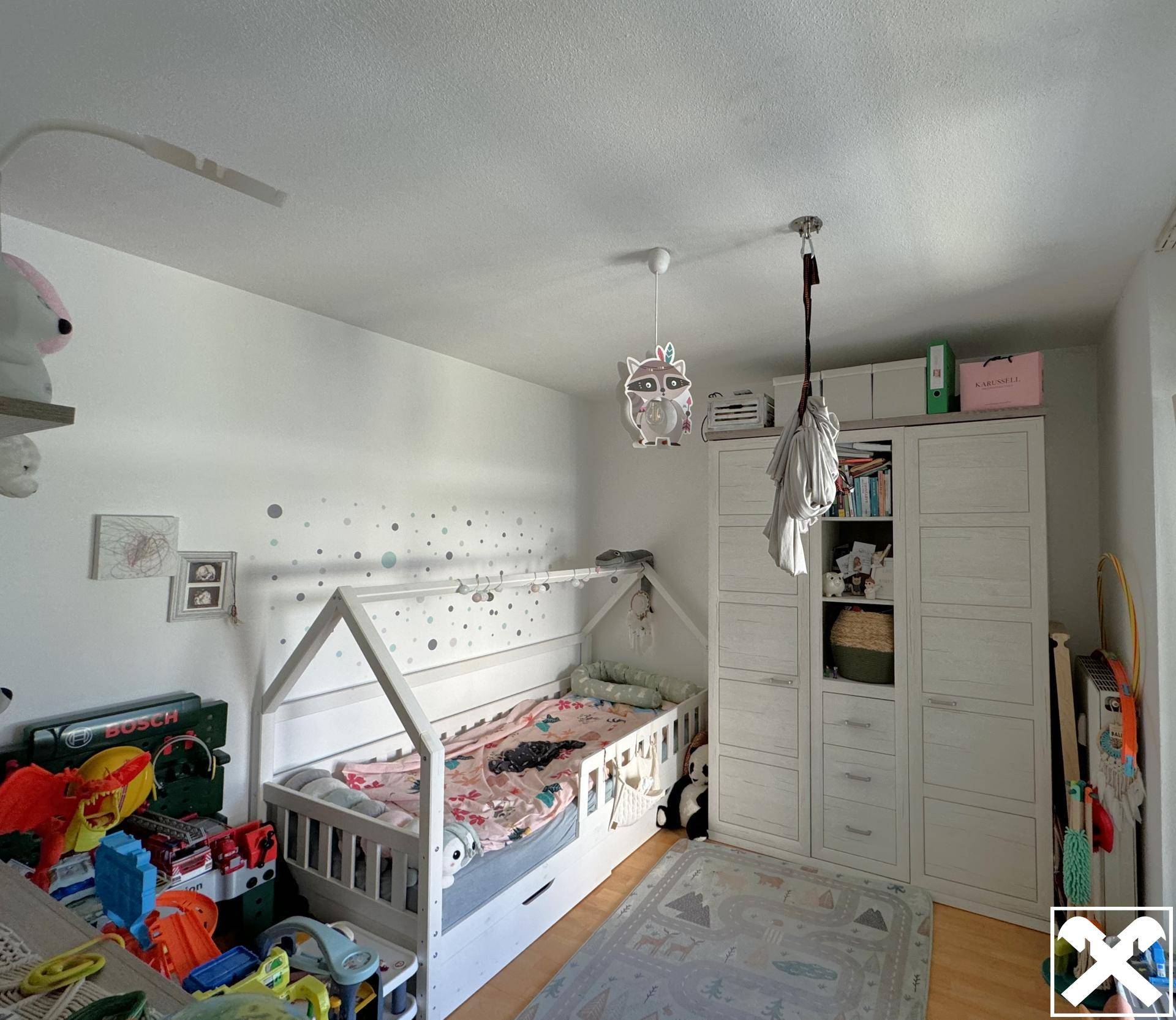 Schlafzimmer 1