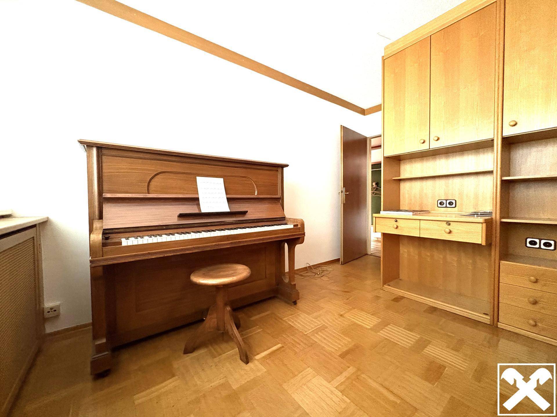 image00004