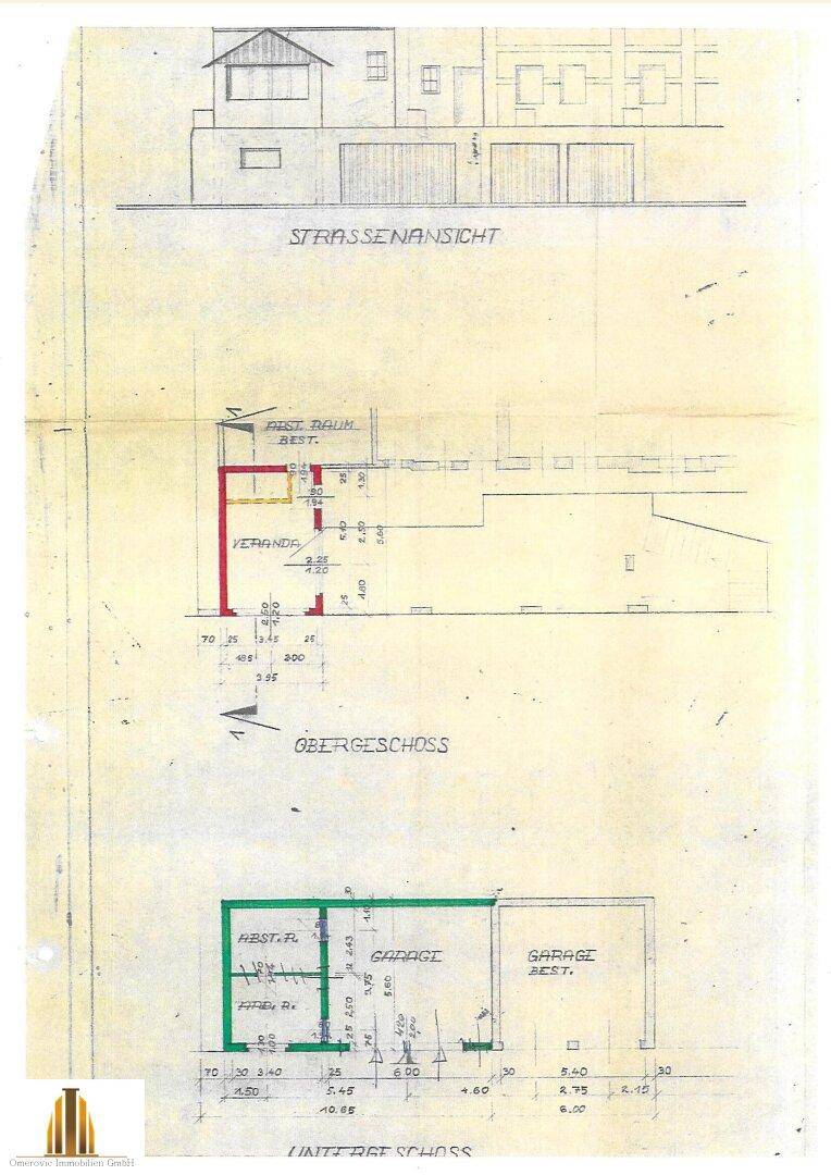Bauplan mit Straßenansicht, Obergeschoss und Untergeschoss, inklusive Garagen.
