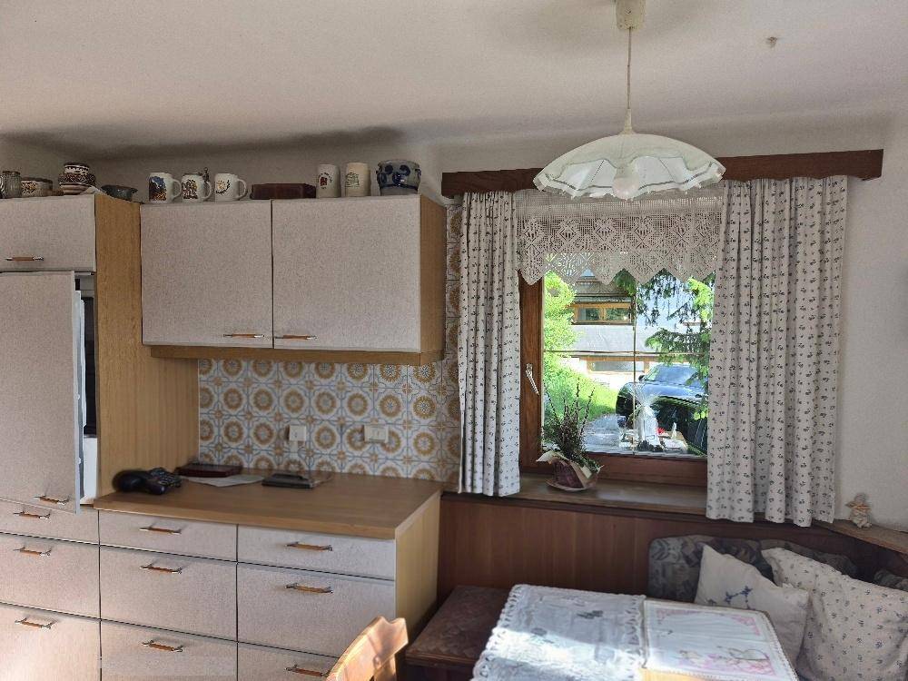 Schöne Aussicht! GROSSES WOHNHAUS (renov.-bedürf.) in BERGHEIM bei Salzburg - Ansicht 5