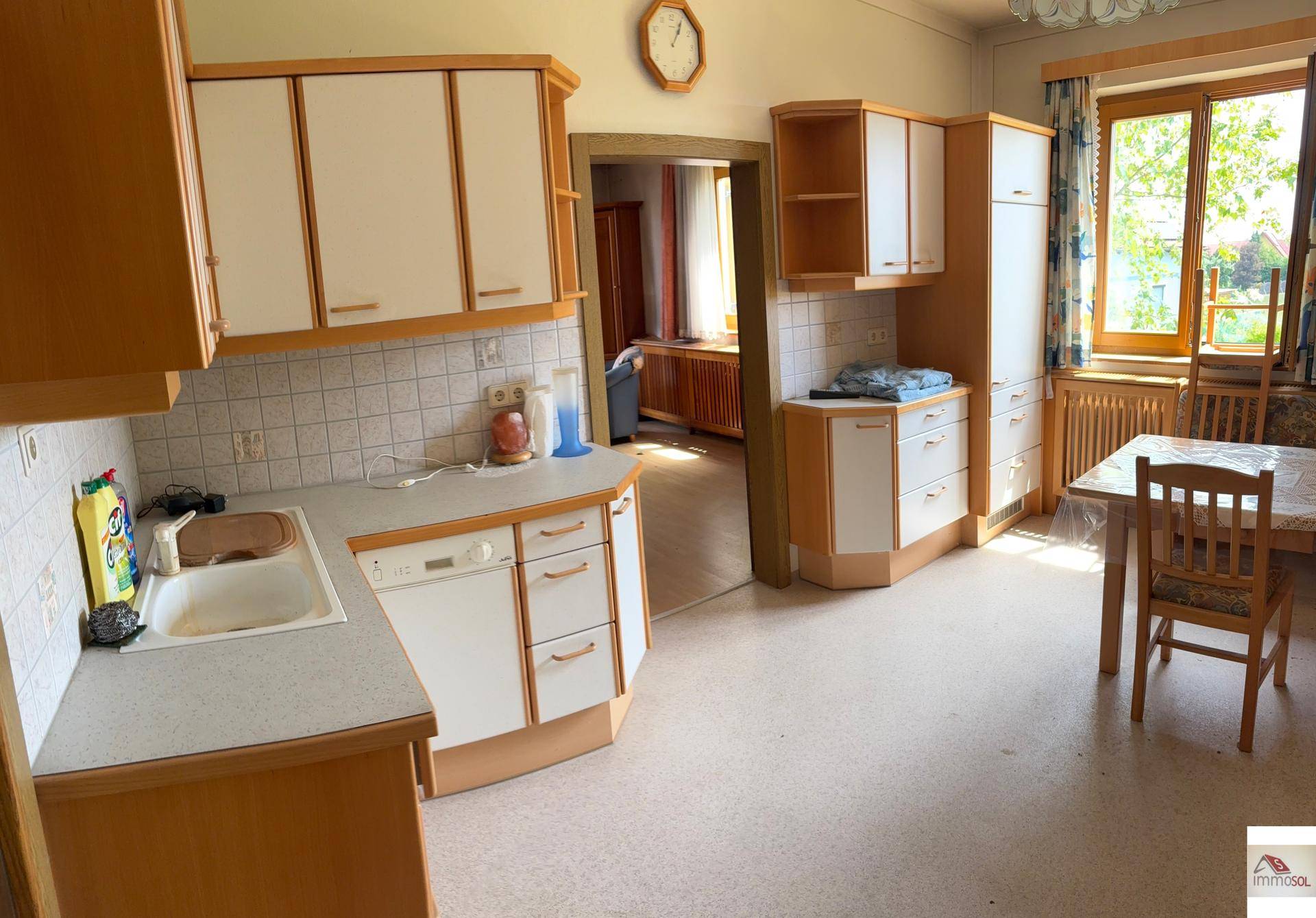 Wohnung, Küche, Ceranfeld, Geschirrspüler, Backrohr, Kühlschrank