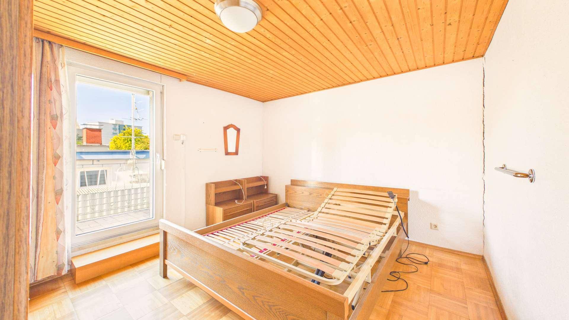 Schlafzimmer_1.Stock