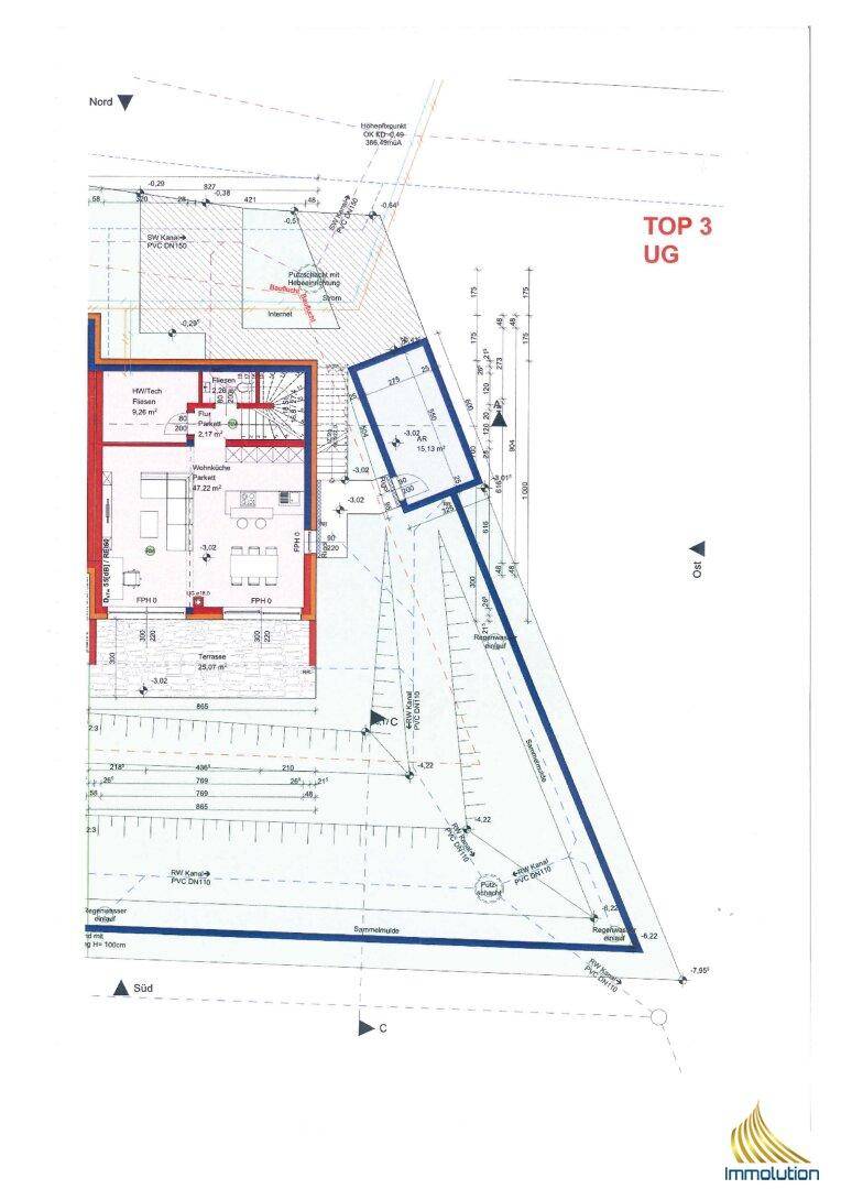 Grundrissplan des Untergeschosses (TOP 3 UG) mit Raumaufteilung, Treppe und zusätzlichem Stauraum.