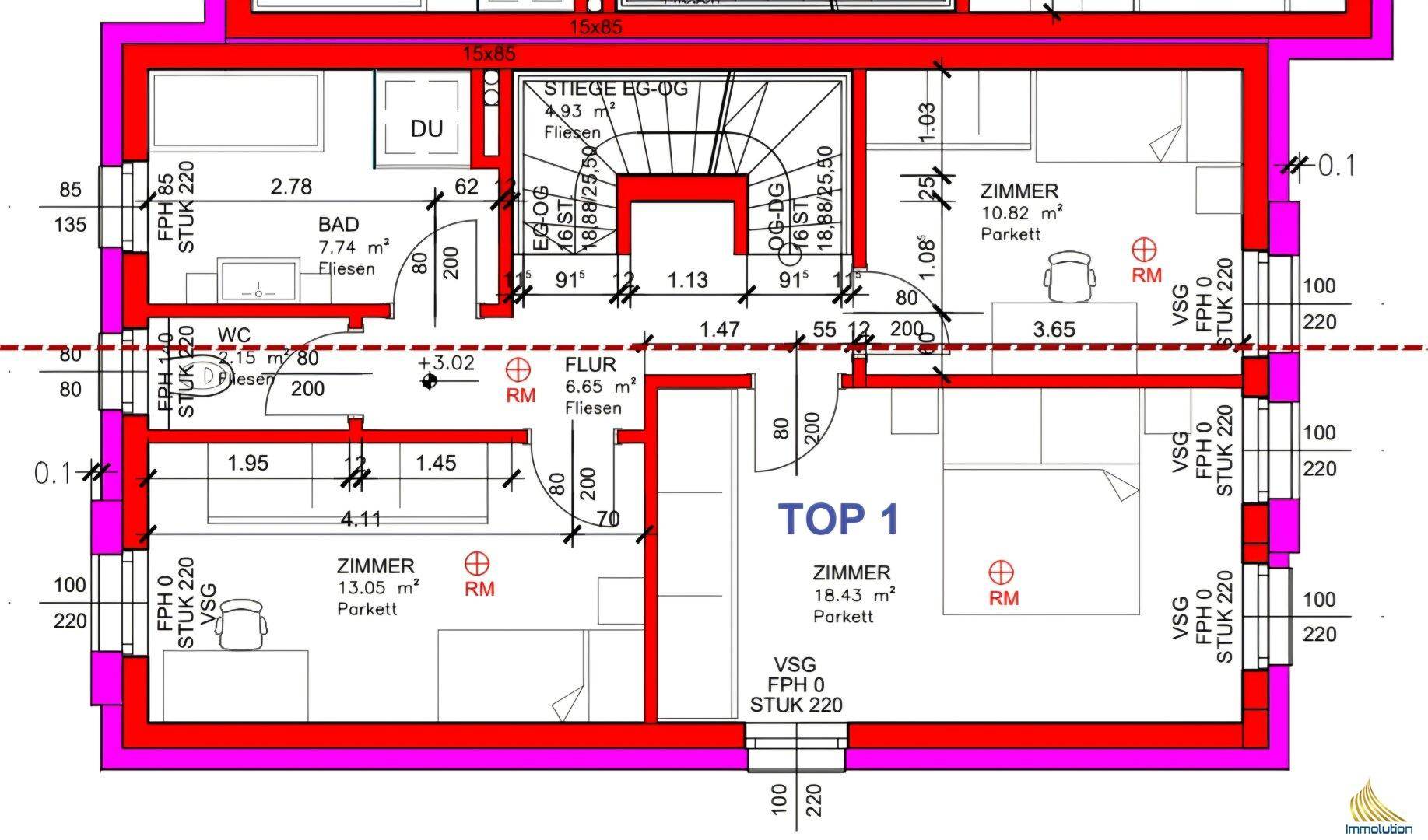 Grundriss des Obergeschosses mit mehreren Zimmern, Badezimmer und separatem WC.
