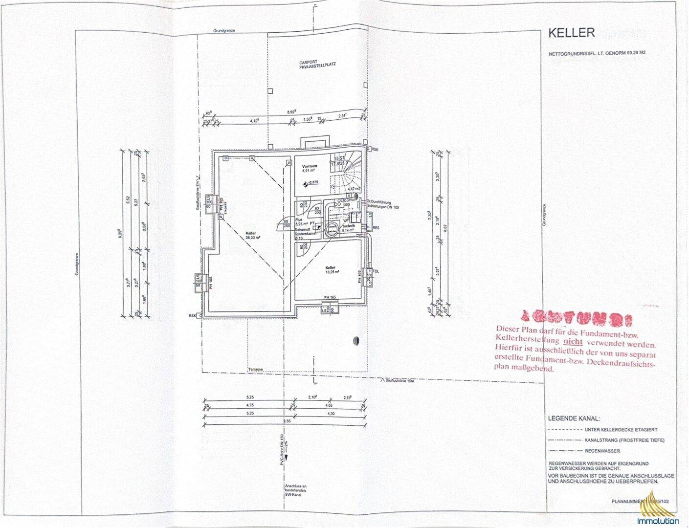 Grundriss des Kellergeschosses mit Raumaufteilung und Abmessungen.
