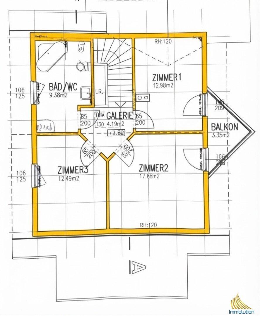 Grundriss des Obergeschosses mit drei Zimmern, Bad und Balkon.