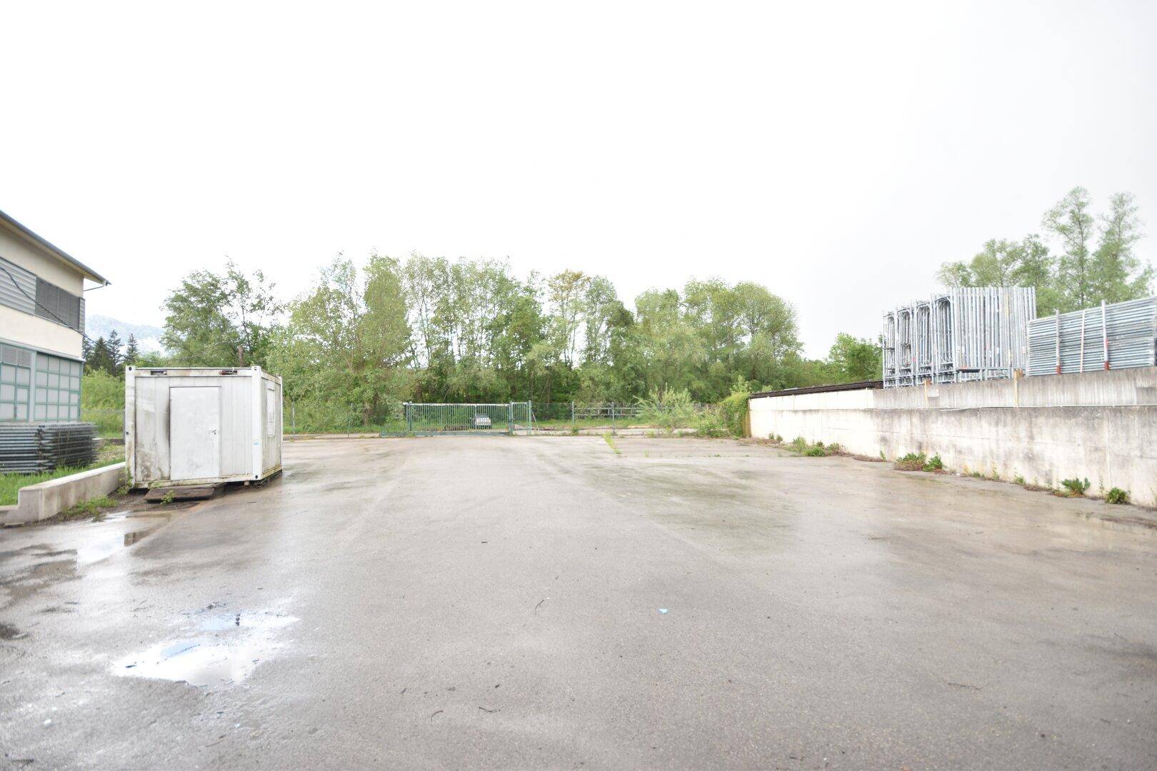 "ELSBETHEN - Lagerplatz mit großem Carport und Bürocontainer" – pohled 2