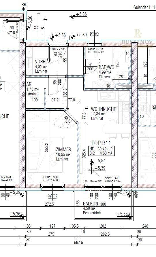 Detaillierter Grundriss der Wohnung mit Wohnküche, Zimmer, Bad und Balkon.