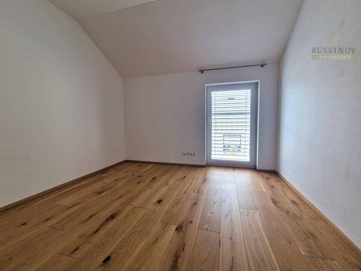 2. Schlafzimmer OG