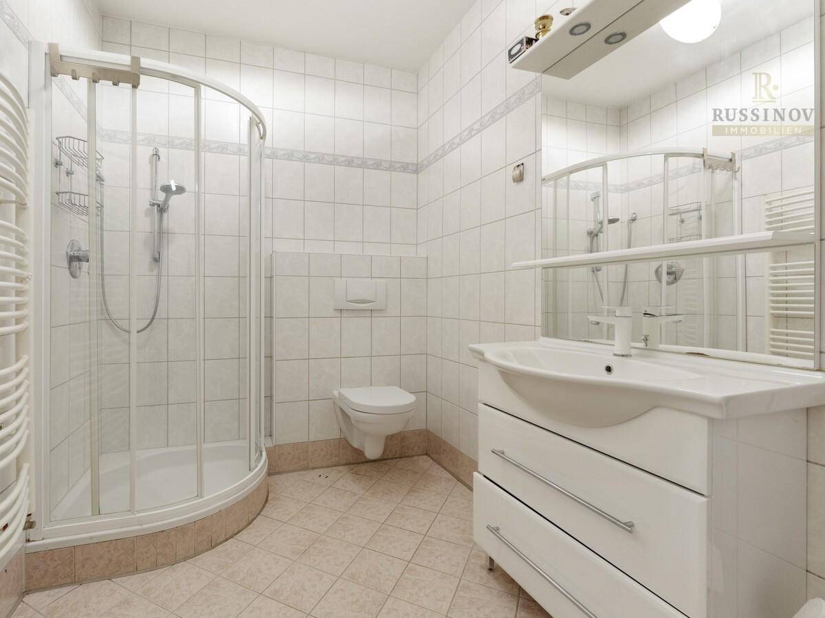 Badezimmer 2