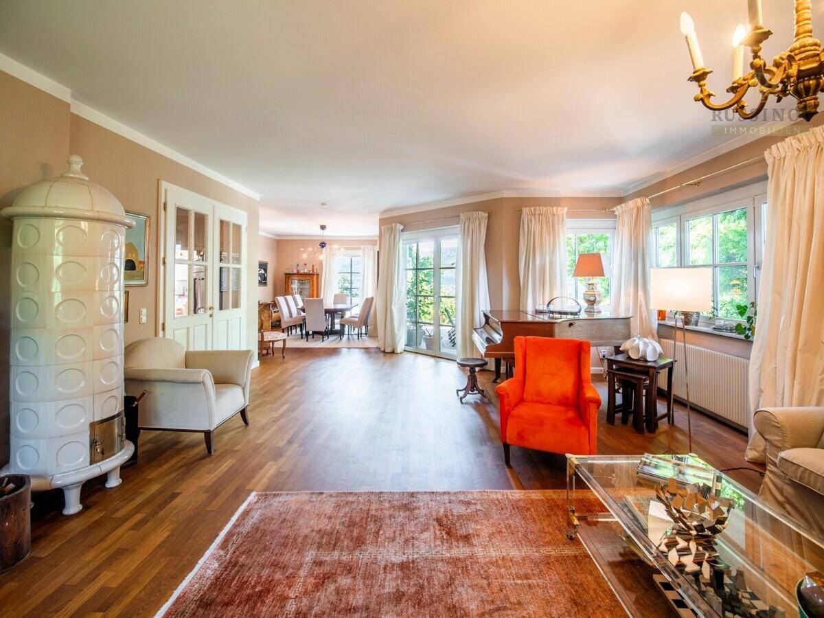Exklusive Villa mit Wörtherseeblick &amp; 2.194 m² Grundstück in Krumpendorf #Aussichtslage - Ansicht 2