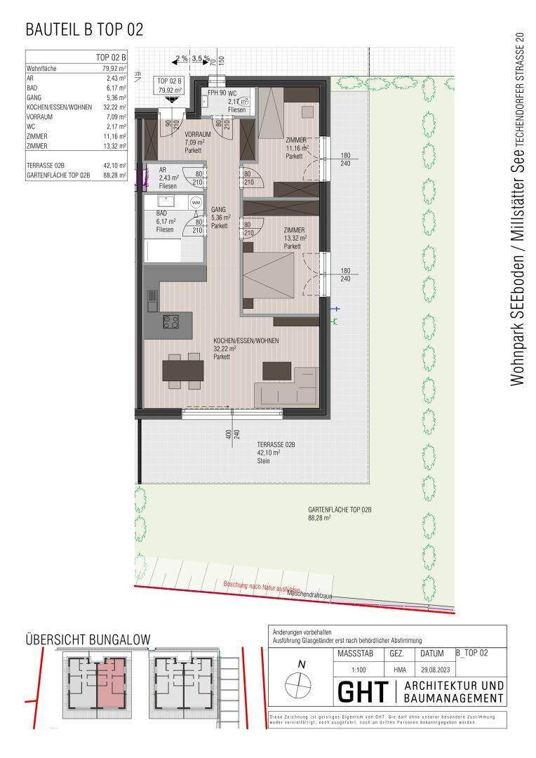 Grundriss für Top 02 mit offenem Wohnbereich, Schlafzimmer, Bad, Terrasse und Gartenfläche.