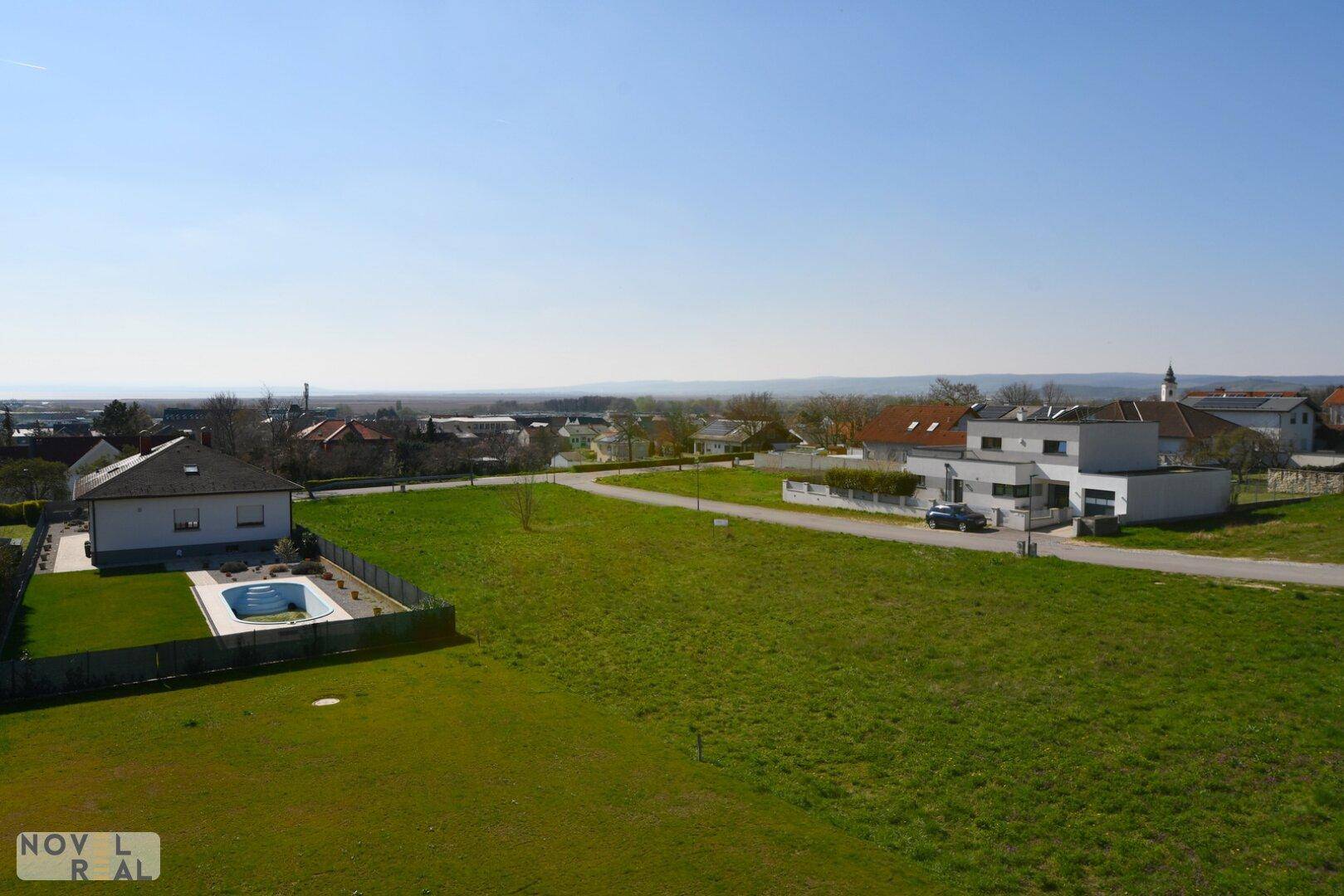 MODERNE VILLA MIT TRAUMHAFTEN FERNBLICK IN NEUSIEDL AM SEE - EINE ALTERNATIVE ZU BRUCK AN DER LEITHA - Ansicht 3